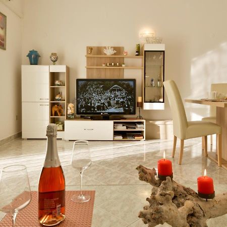 Apartments Villa Rosi Umag Eksteriør bilde