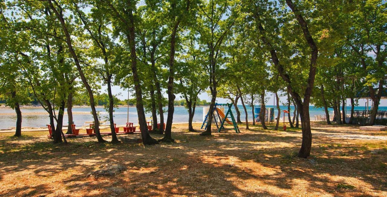 Apartments Villa Rosi Umag Eksteriør bilde