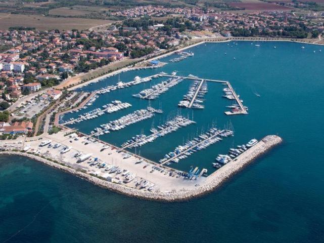 Apartments Villa Rosi Umag Eksteriør bilde
