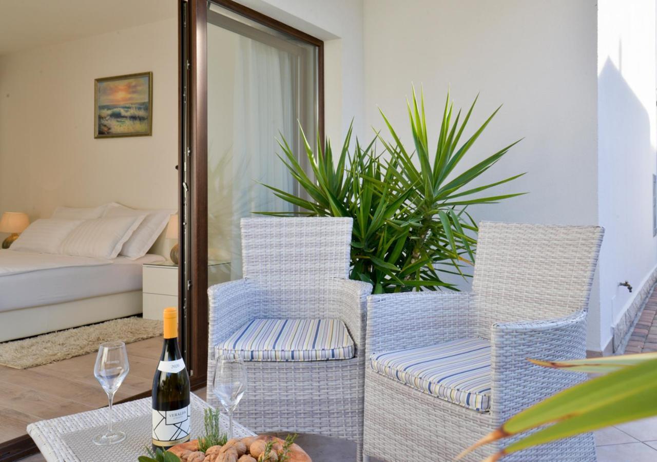 Apartments Villa Rosi Umag Eksteriør bilde