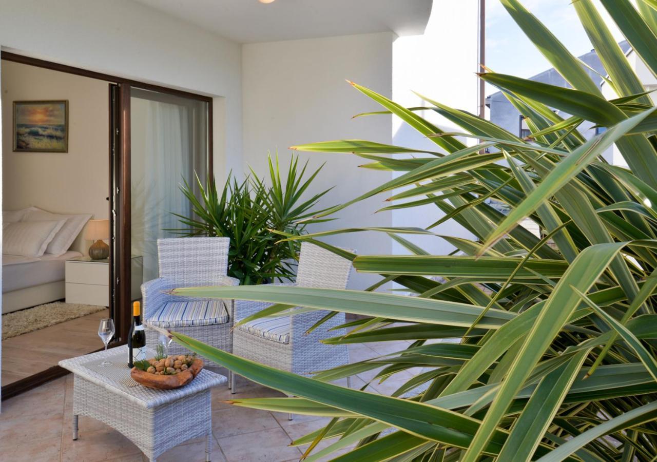 Apartments Villa Rosi Umag Eksteriør bilde