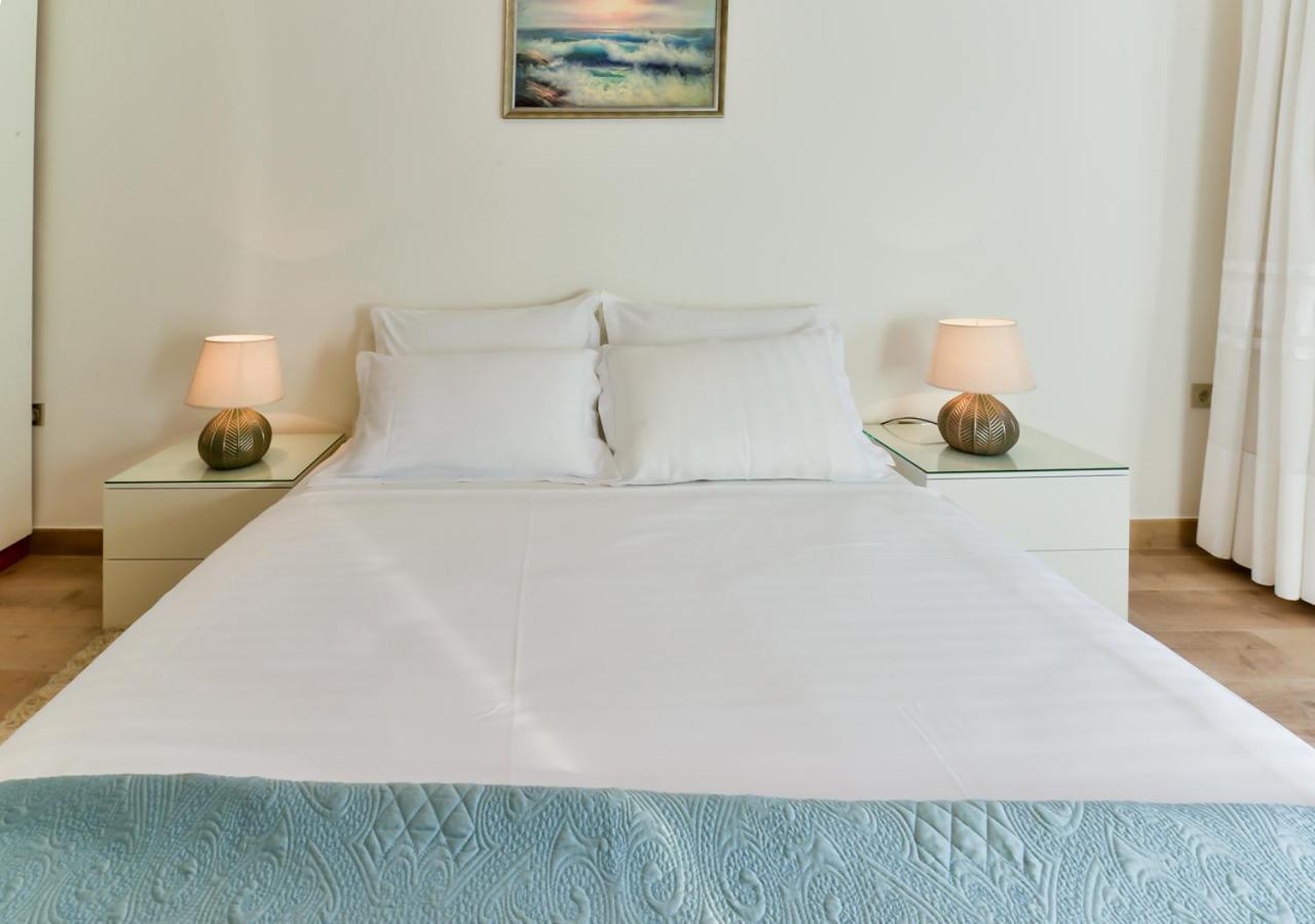 Apartments Villa Rosi Umag Eksteriør bilde