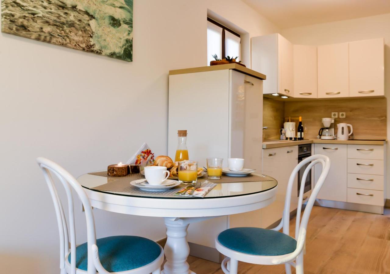 Apartments Villa Rosi Umag Eksteriør bilde