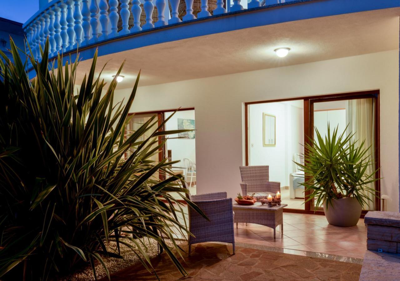 Apartments Villa Rosi Umag Eksteriør bilde