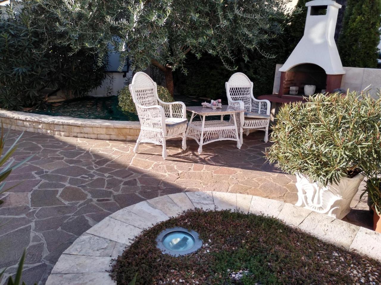 Apartments Villa Rosi Umag Eksteriør bilde